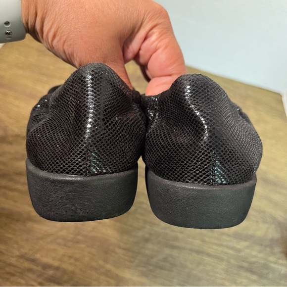 Clarks Black Sillian Jetay Wedge Flats Size 8 - Picture 7 of 14